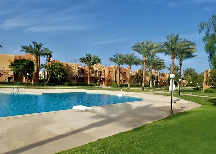 Stella Makadi Palace Alpesi faház Gurdaka